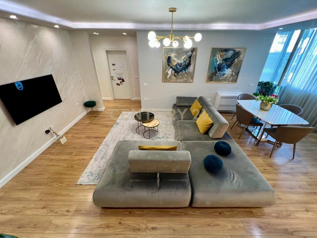 SHESIM, APARTAMENT PREMIUM 2+1+2 me POST PARKIMI te KOMUNA‼️