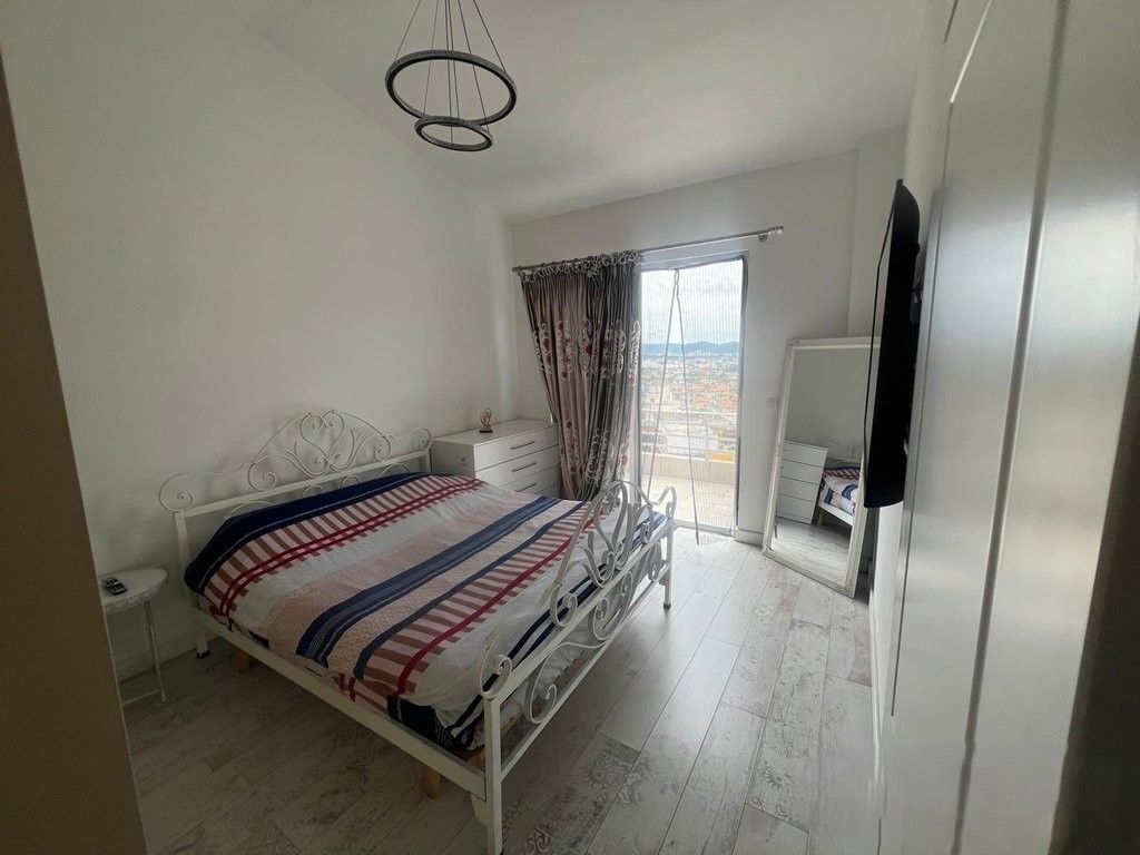 Shitet Apartament 1+1 + Verand tek Fresku! 130,000 €