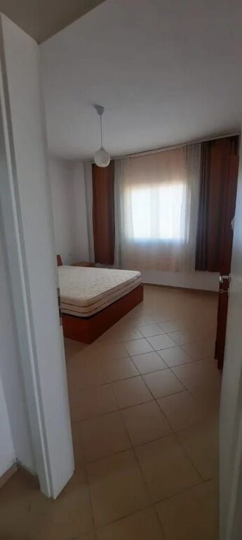 Jepet Me Qera Apartament 2+1+1 Ballkon