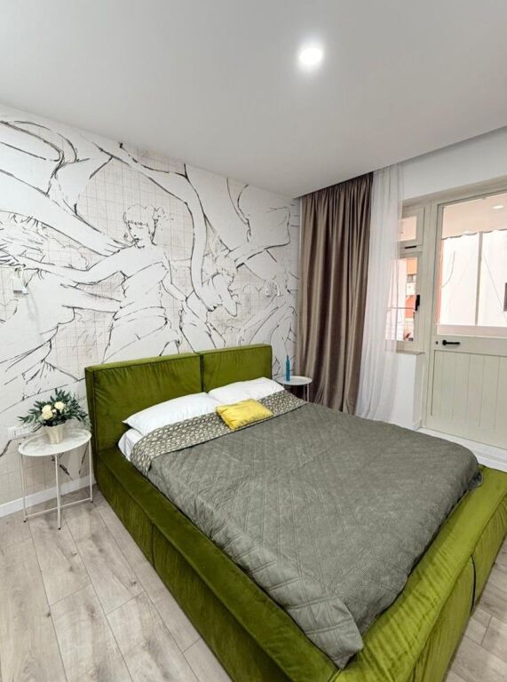 APARTAMENT 2+1 per SHITJE tek  Pallatet agimi