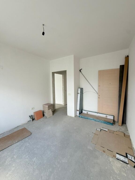 APPARTAMENTO 2+1 CON VERANDA IN VENDITA VICINO A KIKA 2