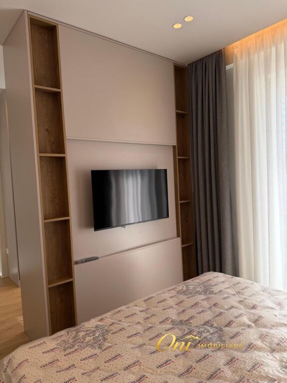 JEPET VILE ME QERA 200M2 FARKE