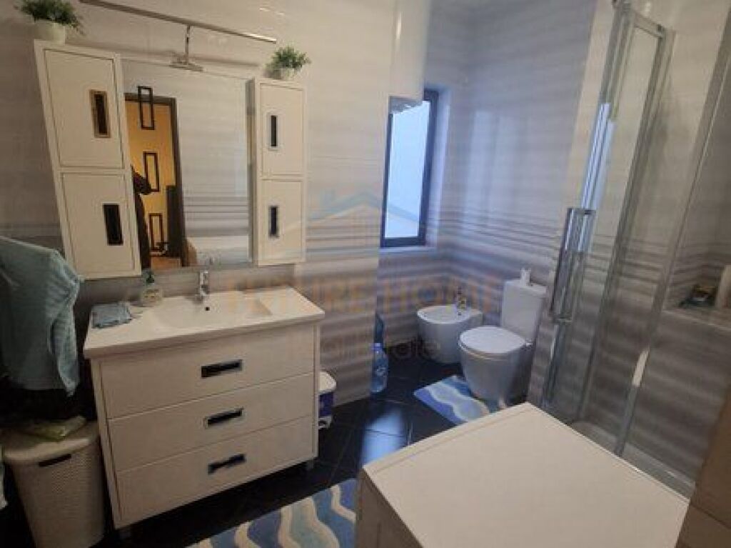 For sale, 2+1 Apartment, Yzberisht