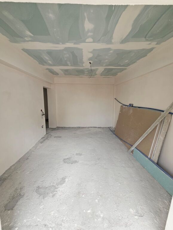 🏡 SHITET APARTAMENT 2+1 PALLAT EGZISTUES, PRANE BLU STAR , DURRES