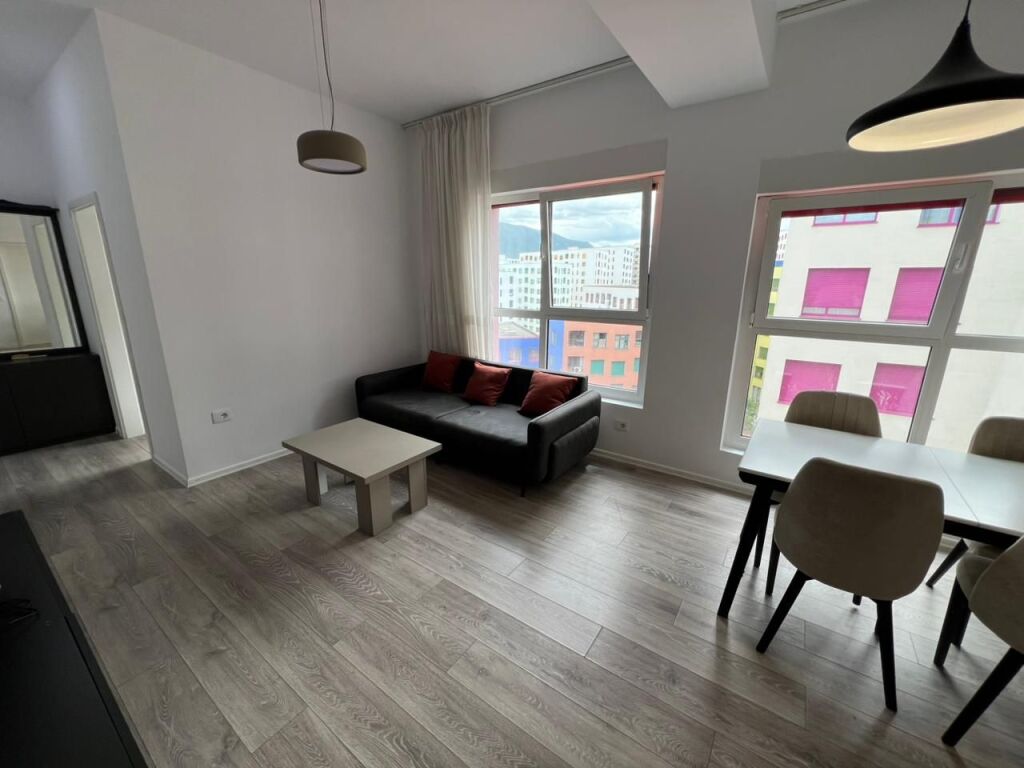 Apartment 2+1 for rent at Kompleksi Mangalem in Ali Demi.