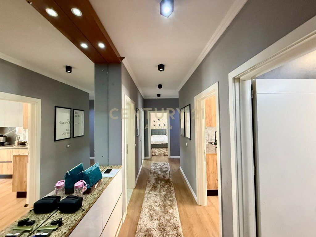 Apartment 2+1+2 for sale at Panorama Complex, Mortgage