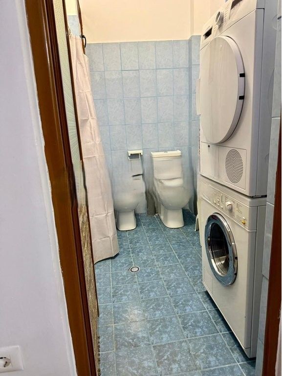 Apartament 1+1 per shitje tek Pallatet Cabej! 99,000 €