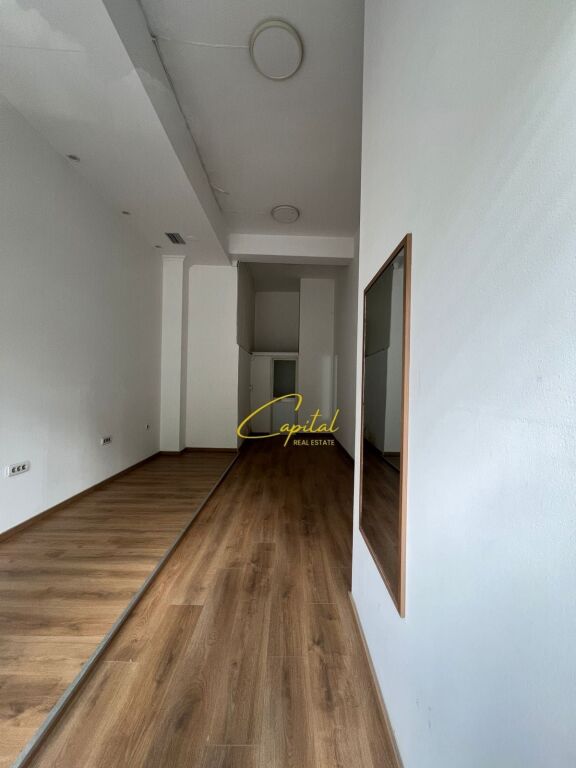 BUSINESS PREMISES FOR RENT 28 M2 XHAMLLIKU 40,000 LEKE