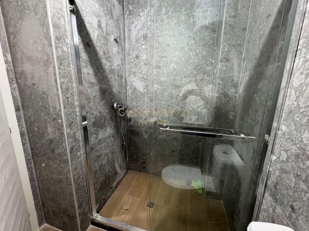 Shitet Apartament 1+1 në Spitalle – Pallat i Ri me Ashensor ! 60.000 Euro