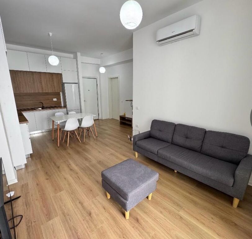 Appartamento in affitto 1+1 - 📍Ali Demi, complesso Kaimi - 390 mila lek