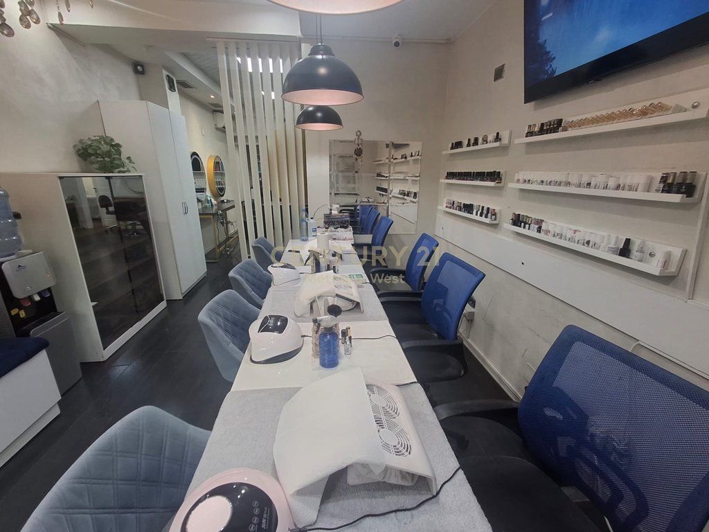 BUSINESS FOR SALE “Nails, Hair &amp; Make Up Beauty Salon” at the Ballet School!