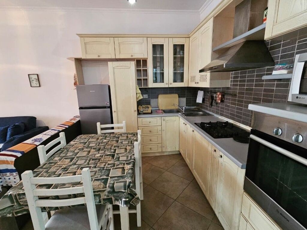 Jepet me qira apartament 2+1+2 tek kompleksi Vizion Plus.