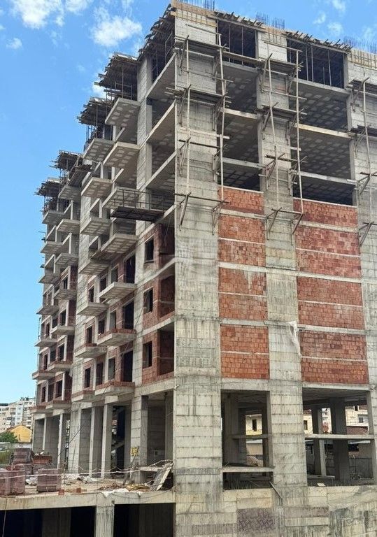 Shitet apartament 1+1 fusha aviacionit
