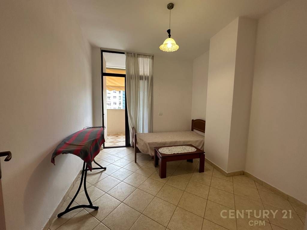 Appartamento 3+1+2 In Affitto Vicino all'Ipoteca 700 € /Mese