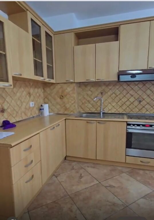 Apartment 2+1+2 for rent on Elbasani street