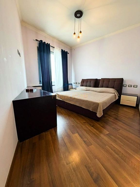 Affitto, Appartamento 2+1, Nuovo Mercato, Tirana
