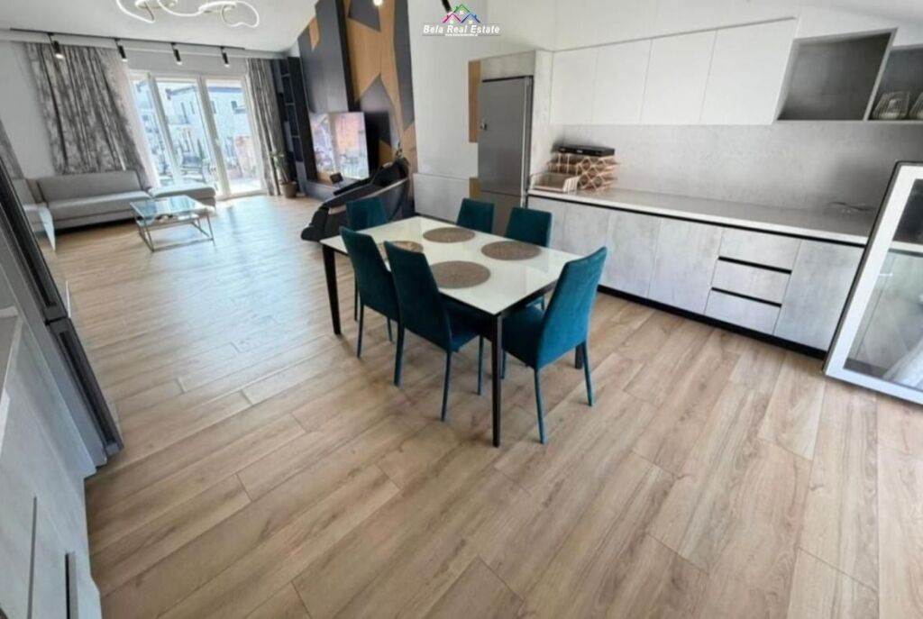 Apartament Me Qera 3+1+ Post Parkim Tek Secret Garden Residence (ID B230210) Tirane
