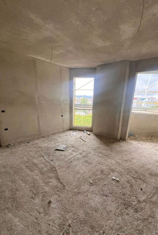 APARTAMENT NE SHITJE 2+1 TE COLONADE REZIDENCE