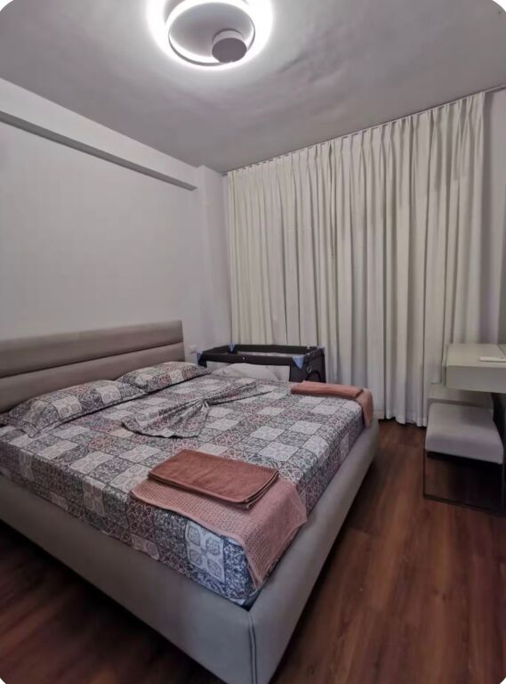 Shitet Apartament 2+1 me Ballkon pranë Marina Bay, Vlorë  165.000 Euro