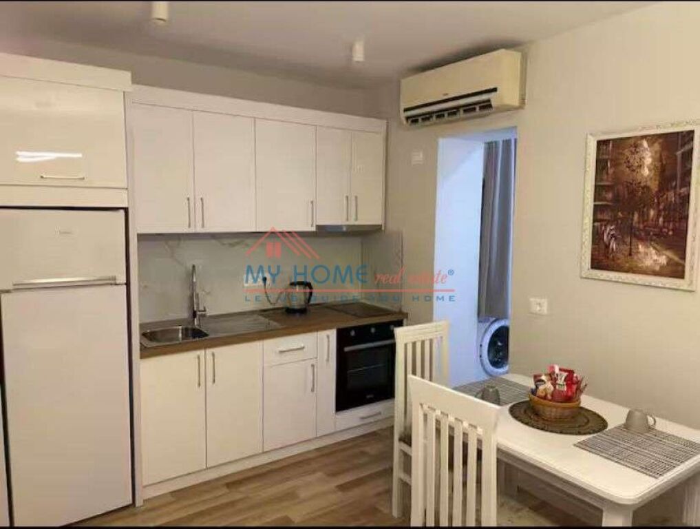 Apartament 1+1 me qera Bulevardi Zogu i I