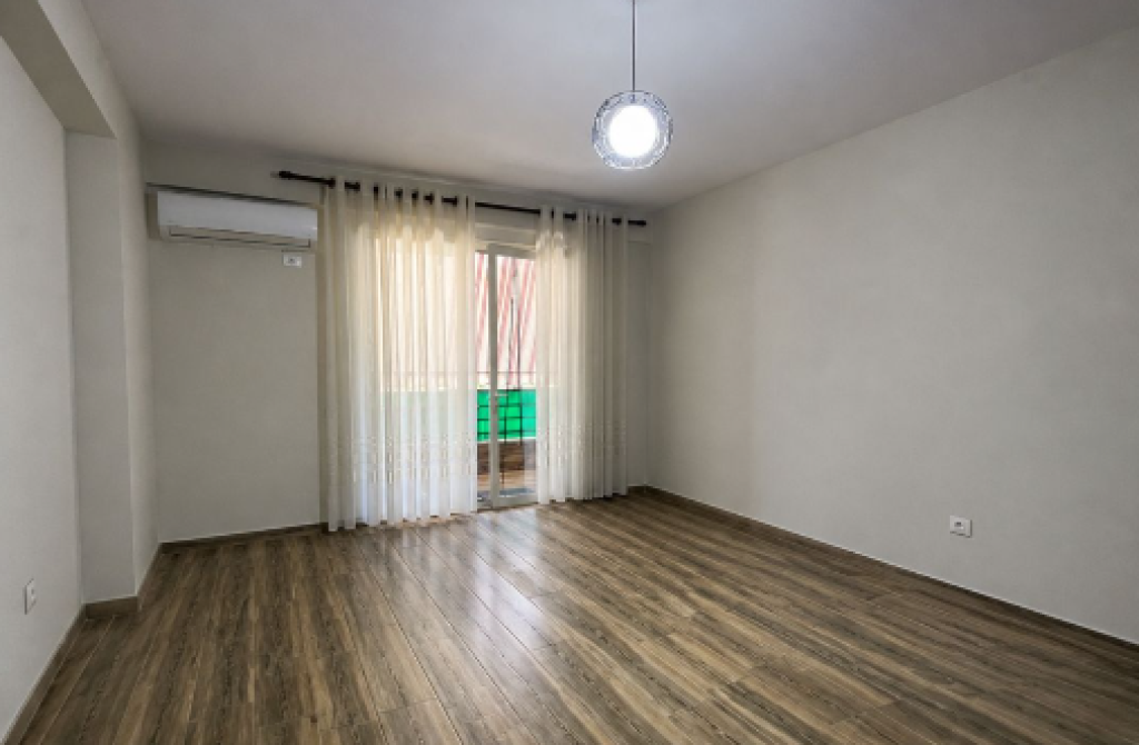 Shitet Apartament 2+1 – Pranë Bazilikut, Fresk