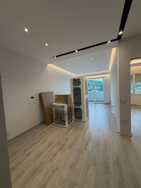 🏡 Shitet Apartament 1+1 i mobiluar tek Golden Park - Widok 4
