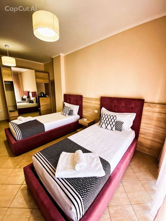 Hotel in vendita, Porto turistico, Radhime