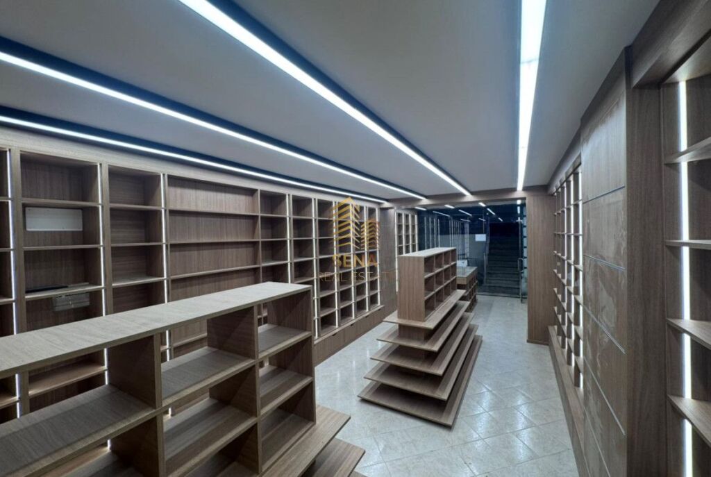 Qira, Ambient biznesi openspace, Qender – Toptani, 1600 Euro/muaj