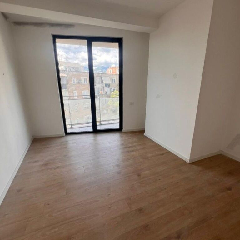 🏢✨ Ambiente Business / Ufficio in Affitto 3+1 – Golden Tower ✨🏢