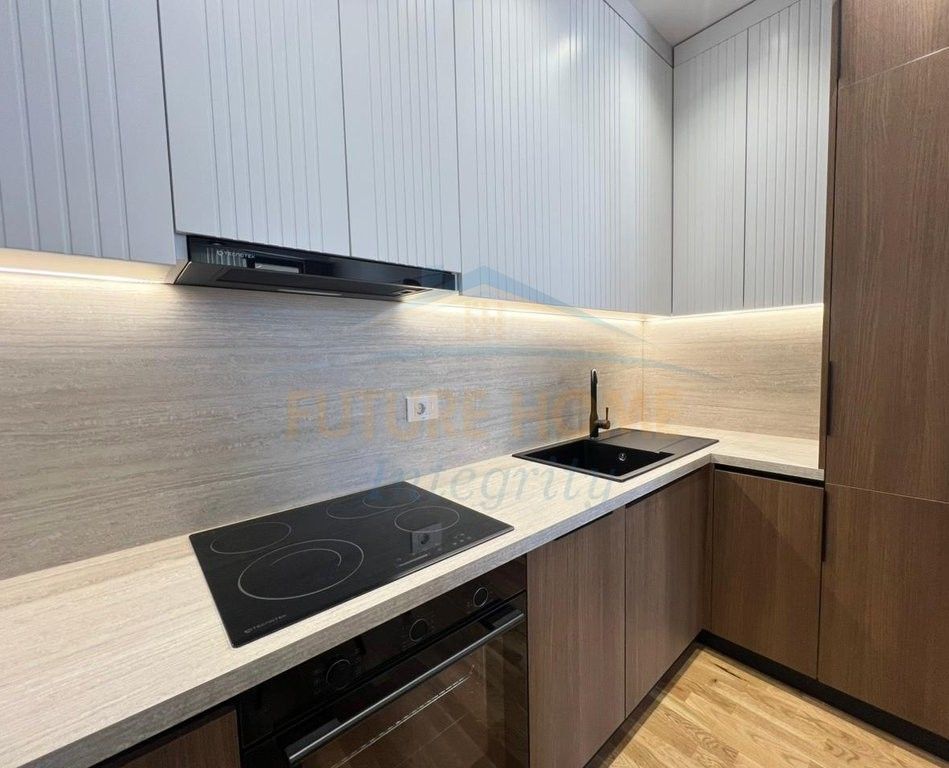 Shitet, Apartament 2+1, Golden Tower Residence, Tiranë.