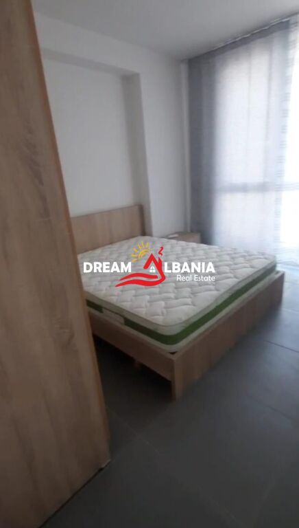 Apartament 3+1 me qera ne Fund te Rruges 5 Maji prane Pallateve te Rindertimit (ID 4231491)