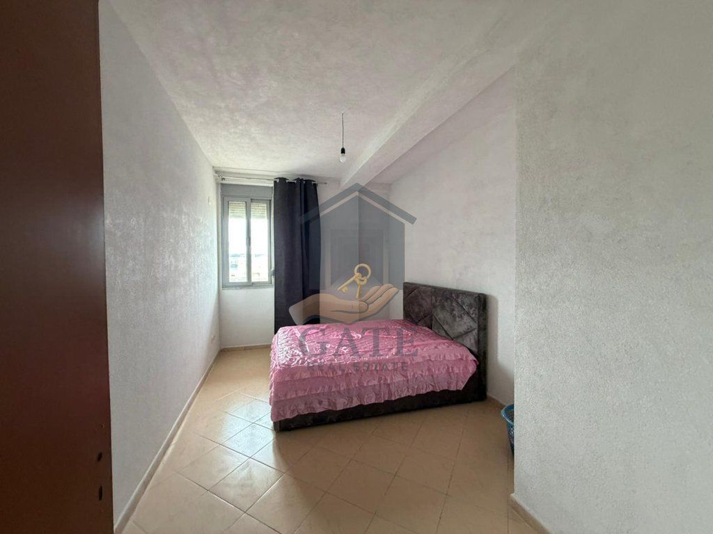 Appartamento 2+1 con 2 balconi in vendita sulla spiaggia, Durrës – vicino all'Hotel Adriatik 🌊