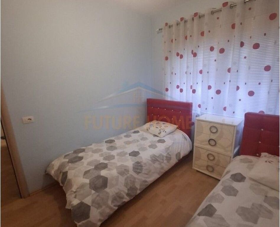 Shitet, Apartament 2+1, Yzberisht