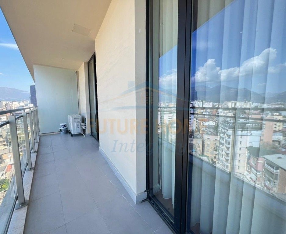 Shitet, Apartament 2+1, Golden Tower Residence, Tiranë.