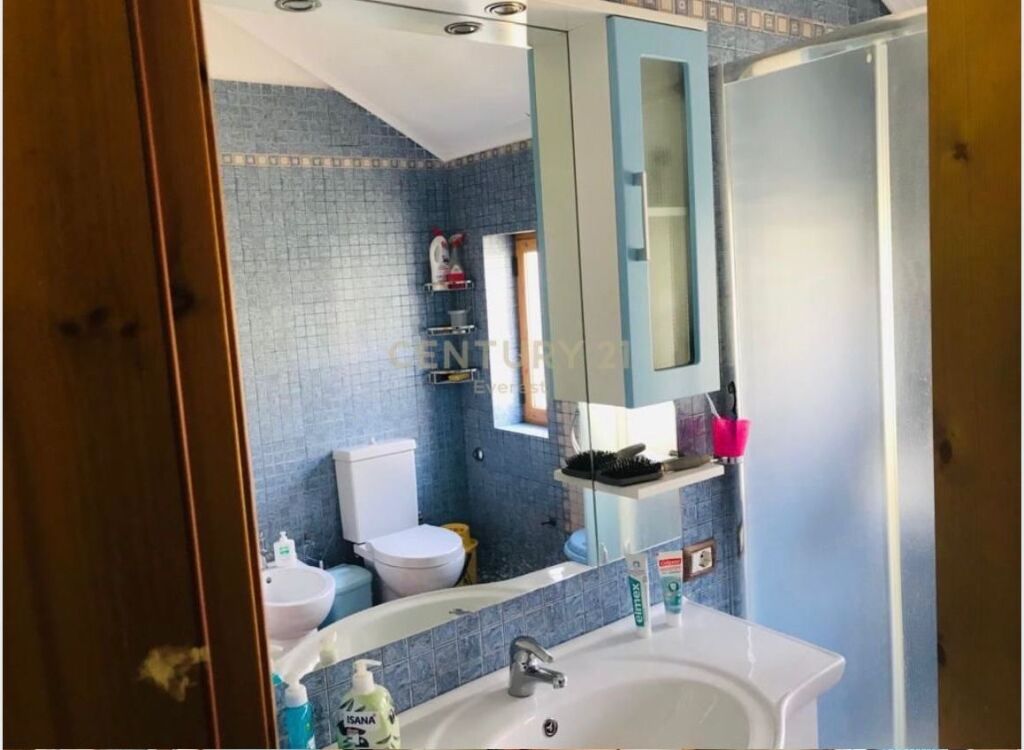3+1,furnished,German villas ,villa floor,800 euro