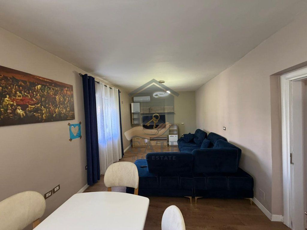 In vendita, Appartamento 2+1+2, Muzeumi, Durres (117 milioni di leke)