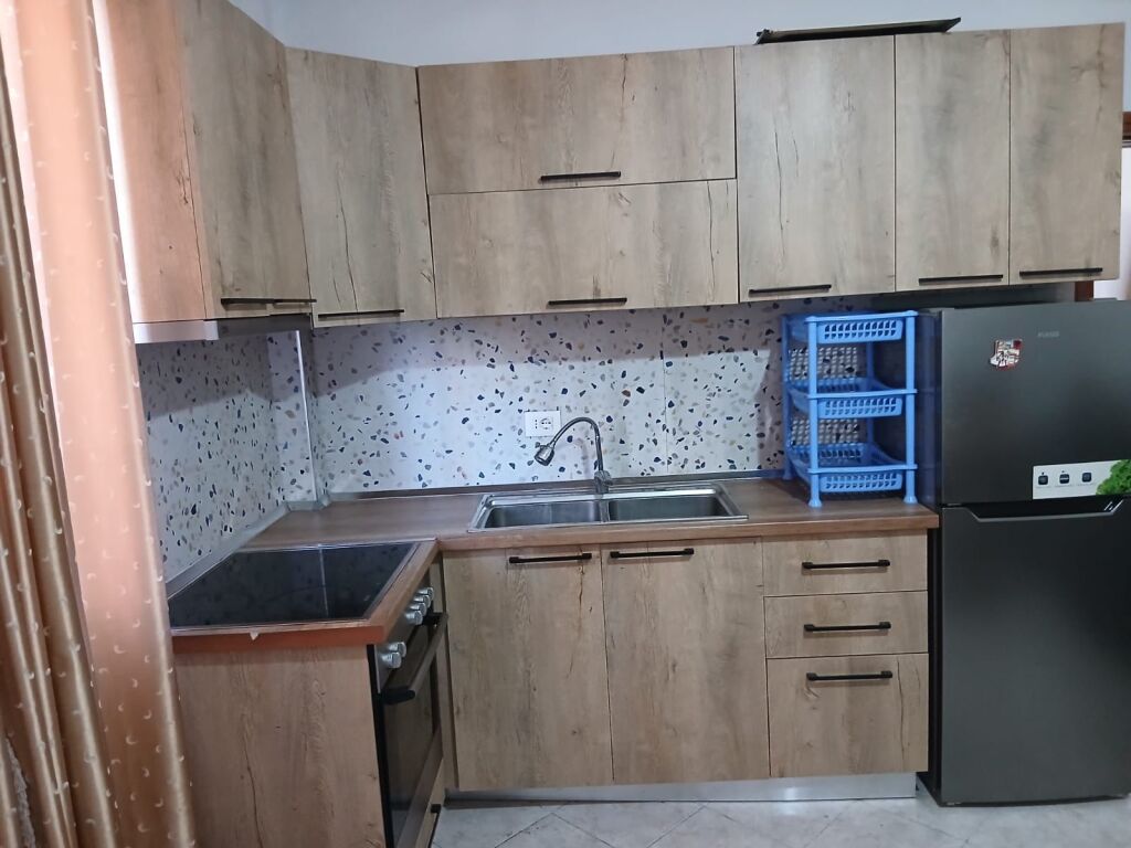 Jepet Apartament me qera