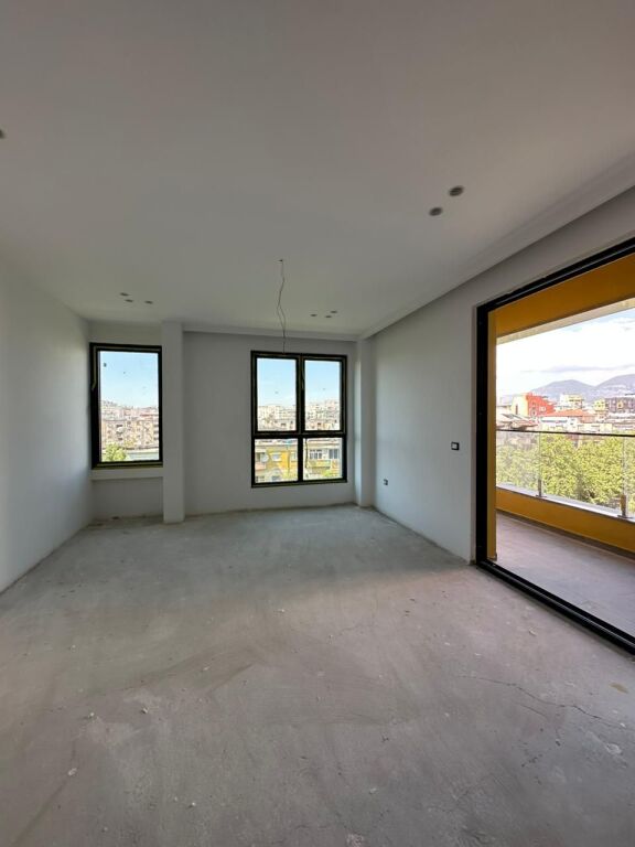 EXCLUSIVE  ‼️ APARTMENT FOR SALE 2+1+2 + PARKING SPACE ‼️  Square 21, Kavaja St.
