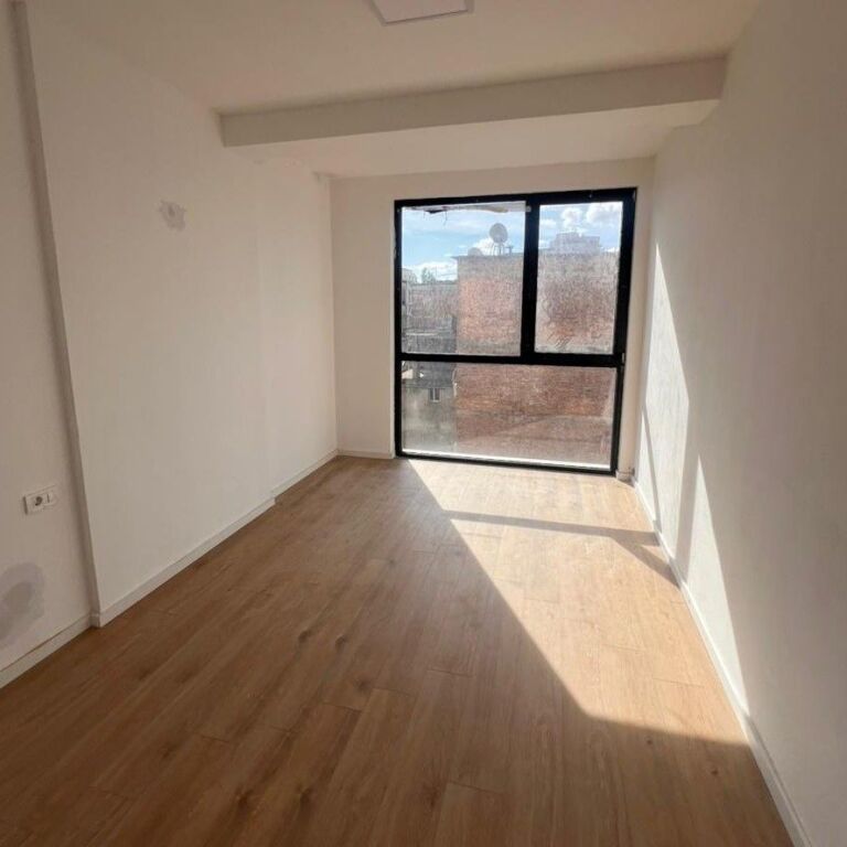 🏢✨ Ambiente Business / Ufficio in Affitto 3+1 – Golden Tower ✨🏢