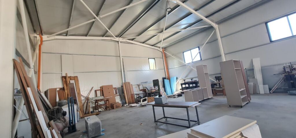 MAGAZZINI IN AFFITTO, VORE