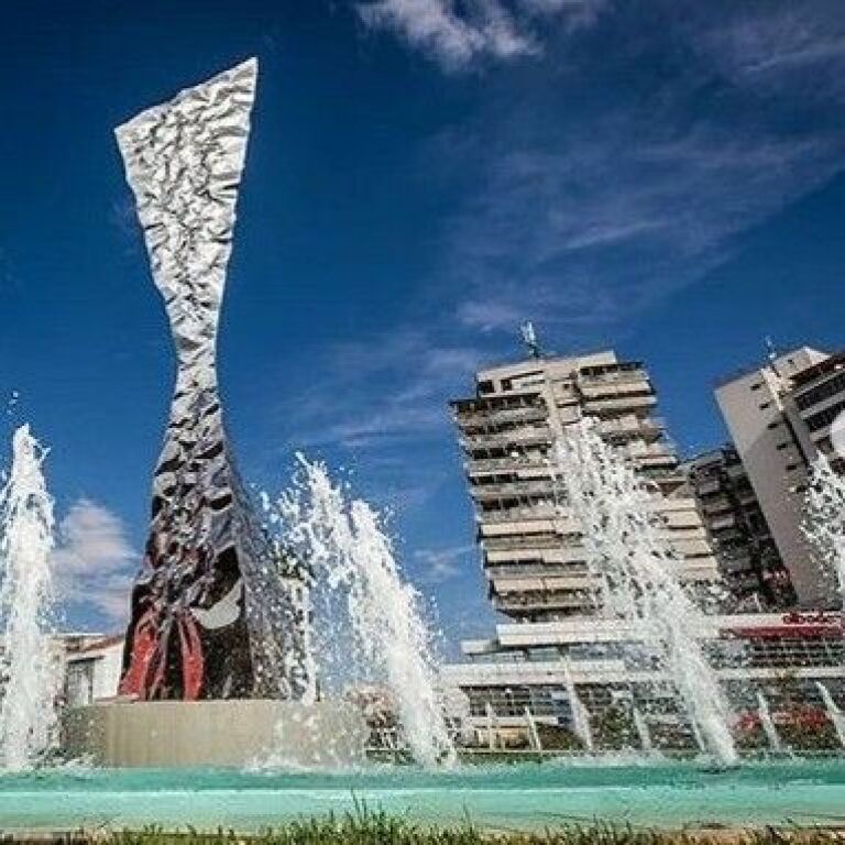 🏢✨ Office Space 1000 m² for Rent – Zogu i Zi ✨🏢