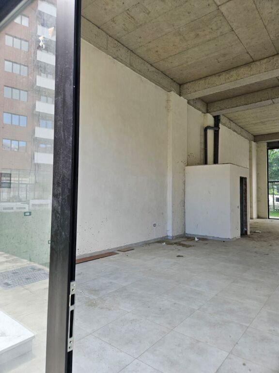 Business premises for sale, Astir, 3500€/m², ground floor
