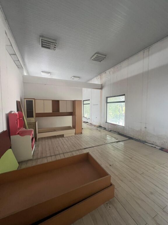 LOCALE COMMERCIALE IN AFFITTO 750M2 MISTO MAME