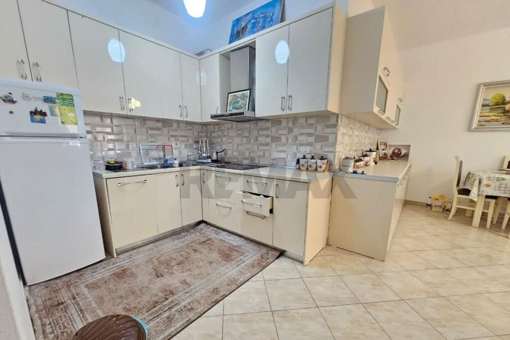 Apartament - Për Shitje - Rruga Sotir Caci, Tiranë(ID: 530221052-2040)