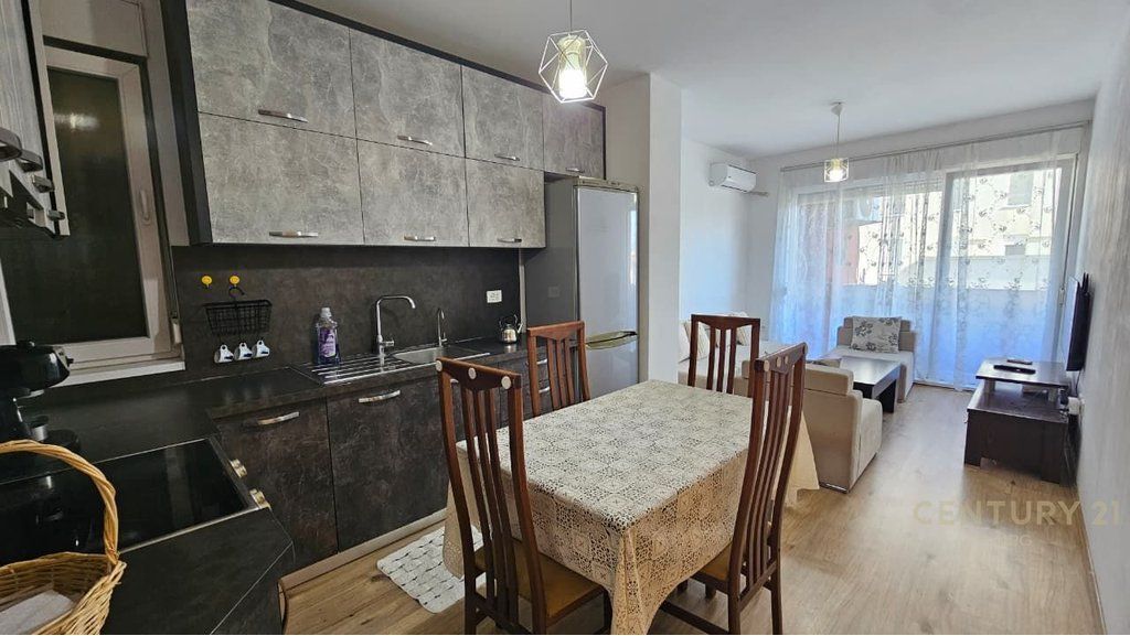 Appartamento 1+1 In Affitto in 21 Dhjetori, Tirana - 550€ | 60 m² 550 € /Mese