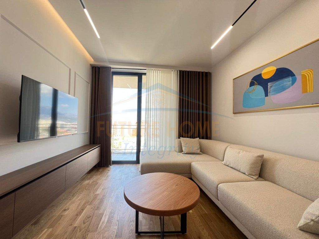 Shitet apartament 2+1 Golden Tower Mine Peza