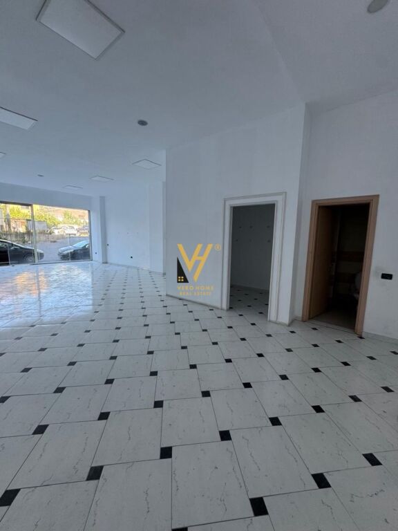 SHITET DYQAN 105 M2 NE YZBERISHT 263.000 EURO