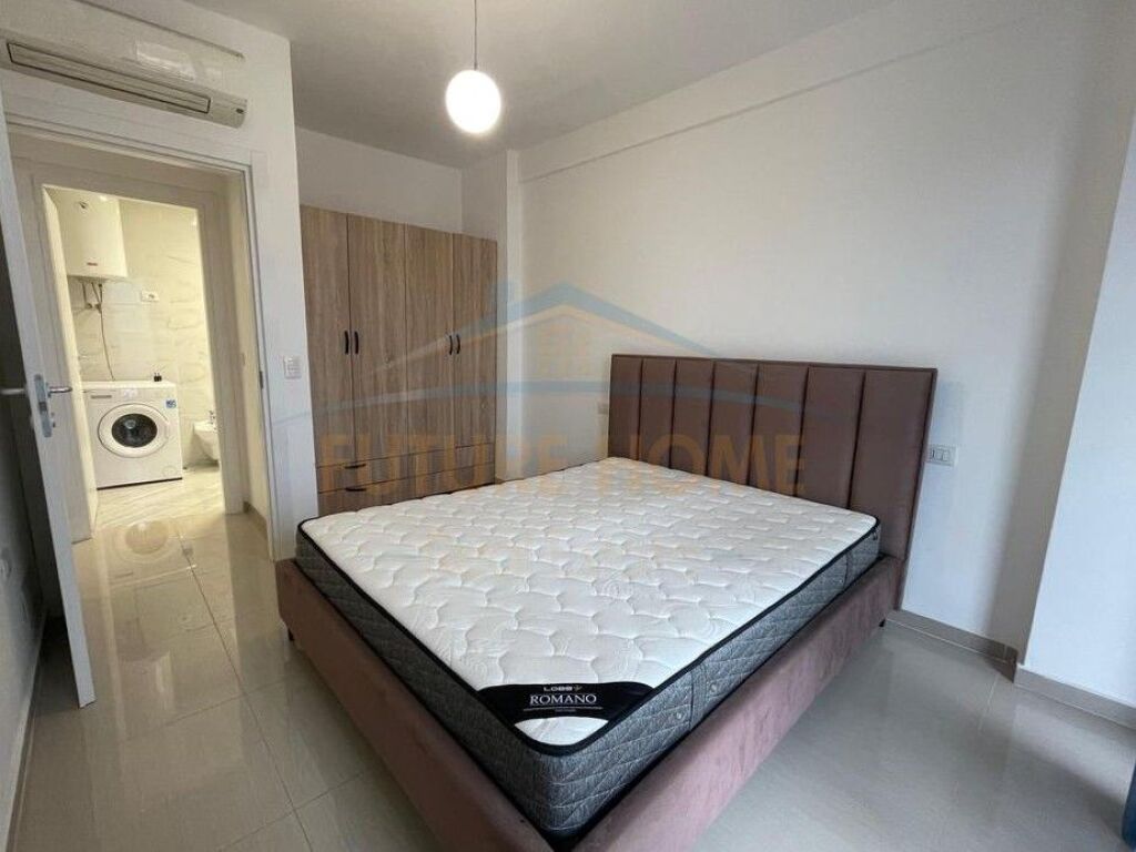 Shitet, Apartament 2+1, "Residenca Alba", 21 Dhjetori.