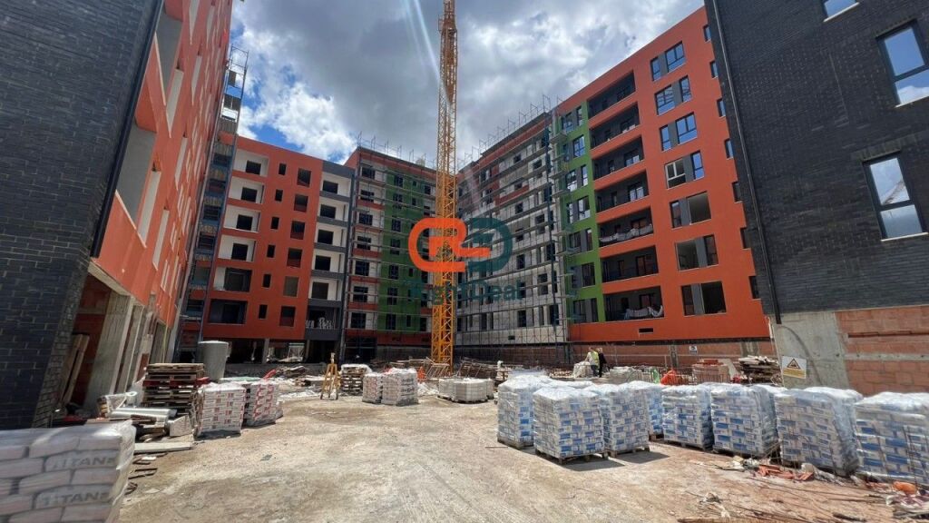 Okazion!!! Tek Ringside Residences, Shitet Apartament 2+1+2 Ne Faze Perfundimtare !!!