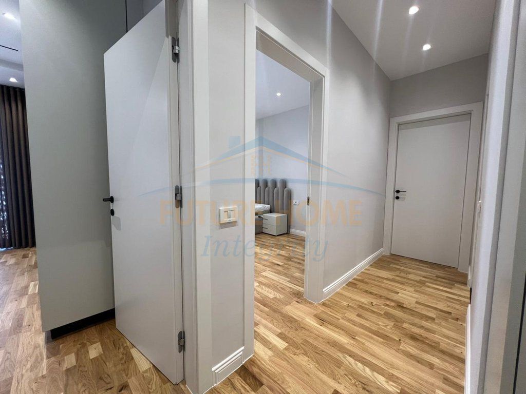 Shitet apartament 2+1 Golden Tower Mine Peza